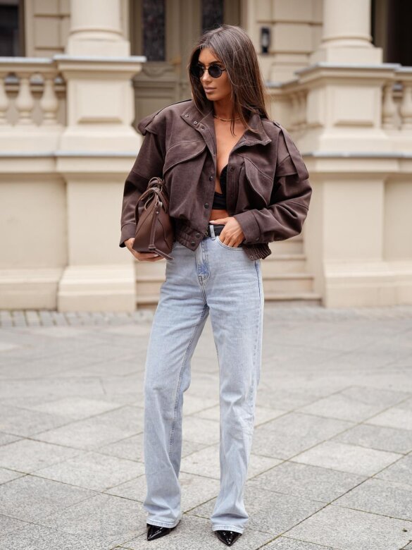 Bomberka Sandre brązowa