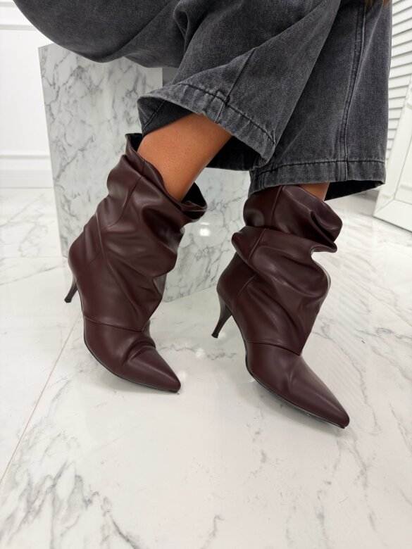 Boots Paseo claret