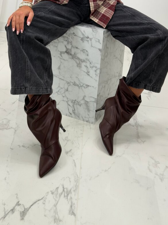 Boots Paseo claret