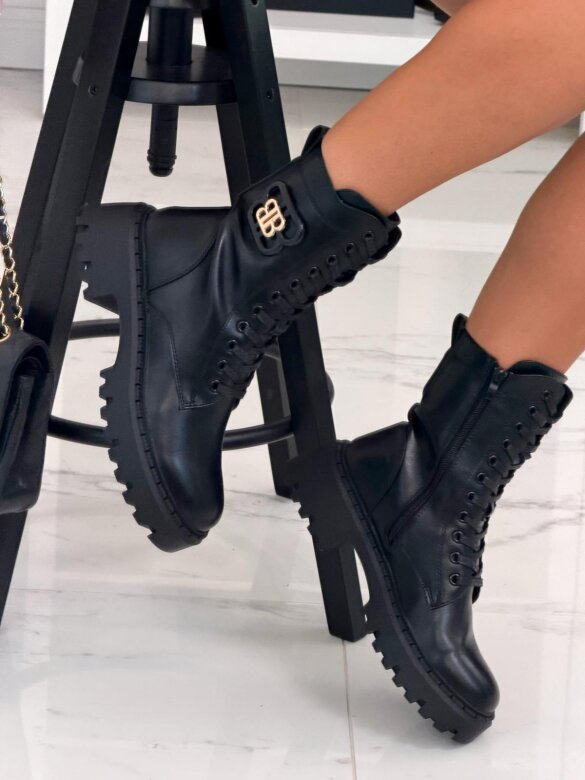 Boots Collection eco-leather black