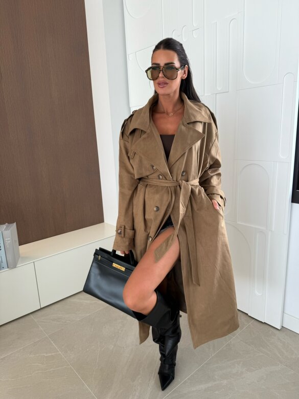 Trencz Arias karmelowy 