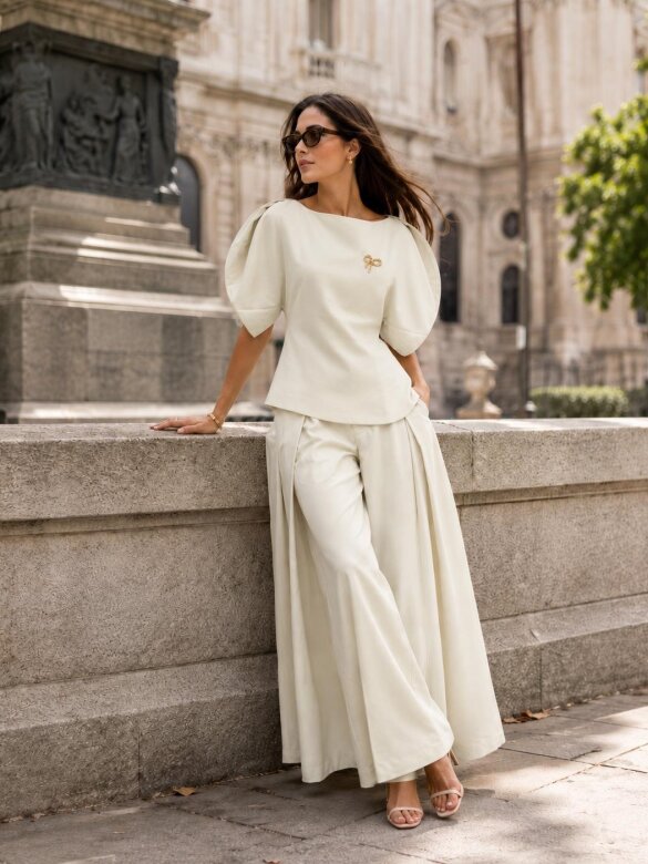 Blouse Viora jasnobeżowa