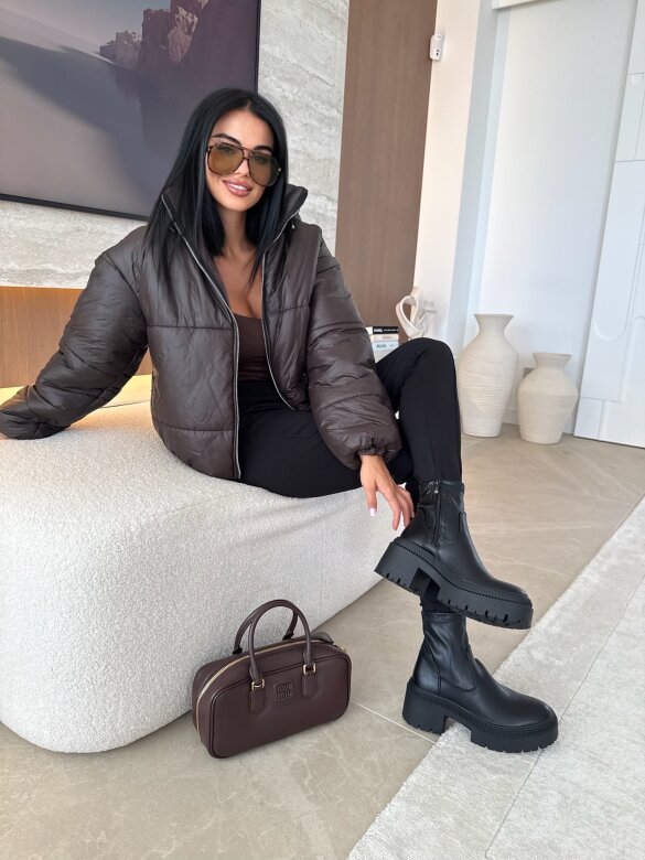 Kurtka Meadora short czekoldowa