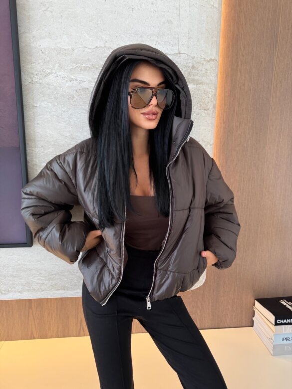 Kurtka Meadora short czekoldowa