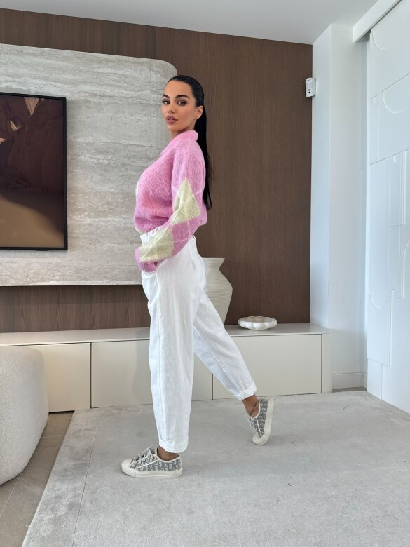 Sweter Carro z domieszką wełny pudrowy