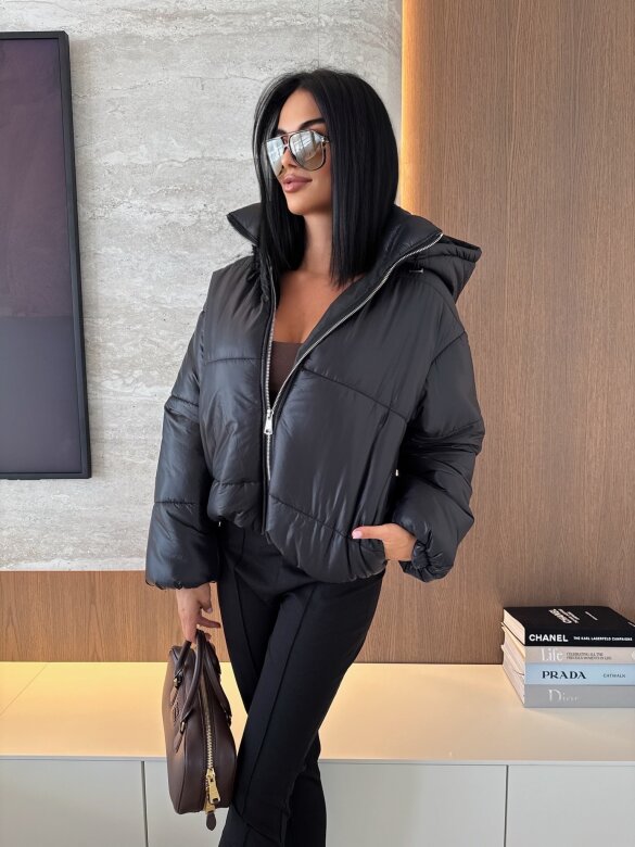 Kurtka Meadora short czarna 