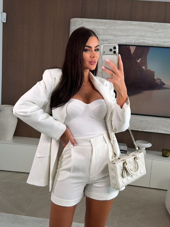 Spodenki Susanne białe 