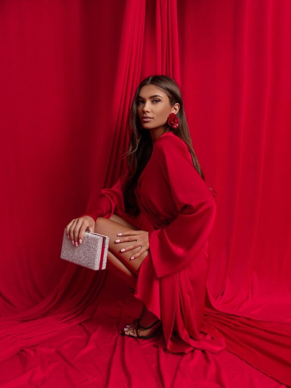 Sukienka Veloria z wiązaniem czerwona 