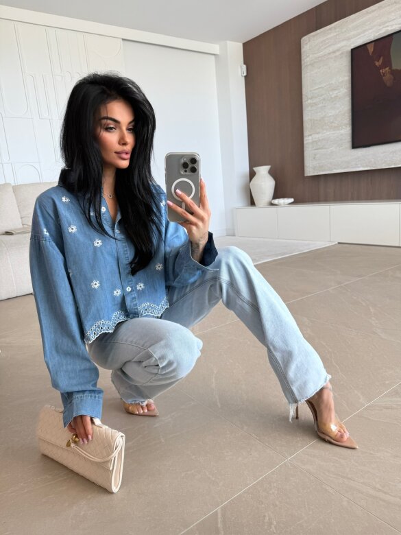 Koszula Modella jeans w kwiaty ciemnoniebieska 