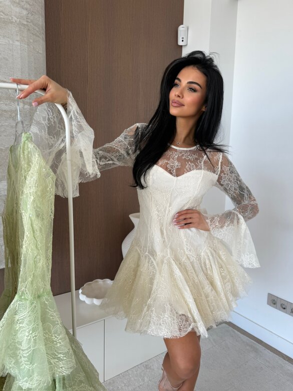 Sukienka Fresia koronkowa śmietankowa 