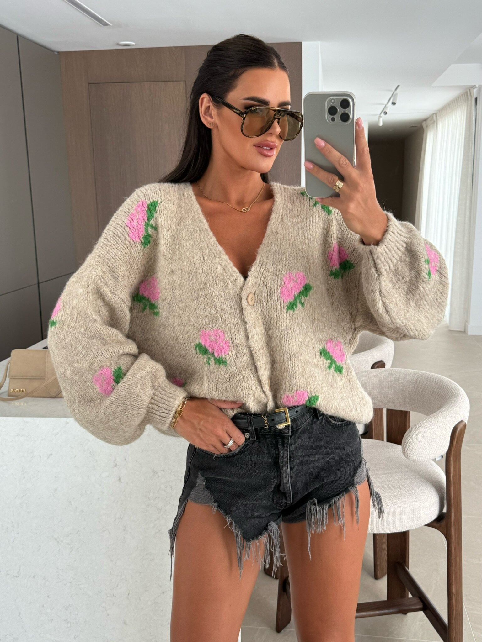 Sweter Garcia z kwiatami mocca 