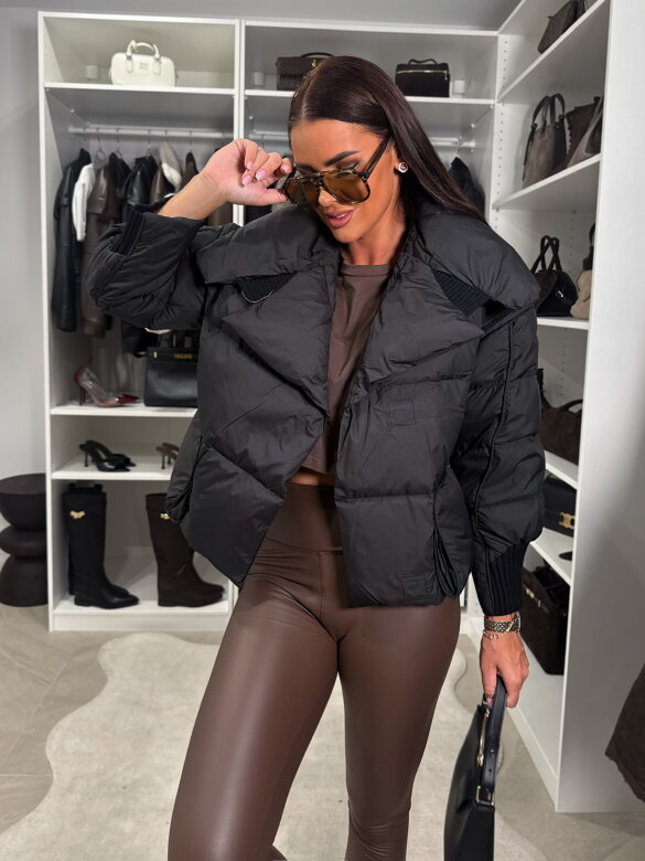 Kurtka Murelle pikowana czarna 