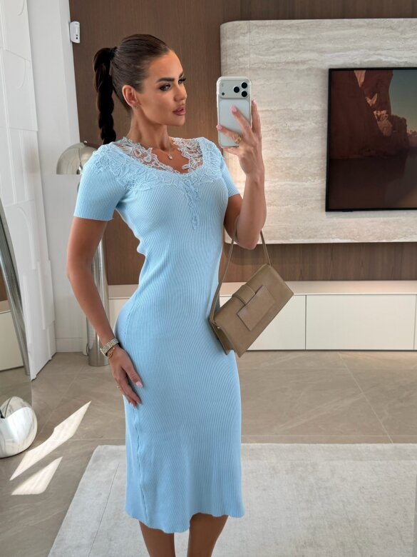 Sukienka Florique dzianinowa błękitna 