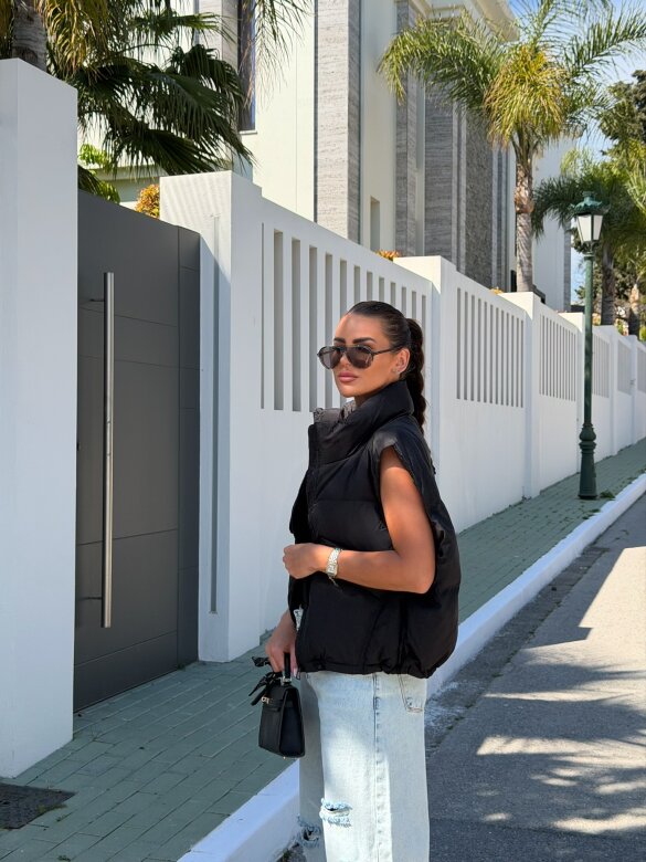 Quilted vest Virela short black