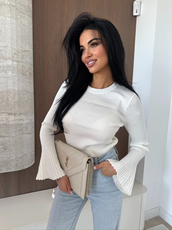 Sweter Raffine prążkowany biały