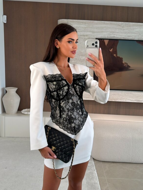 Sukienka Amelisse biało-czarna