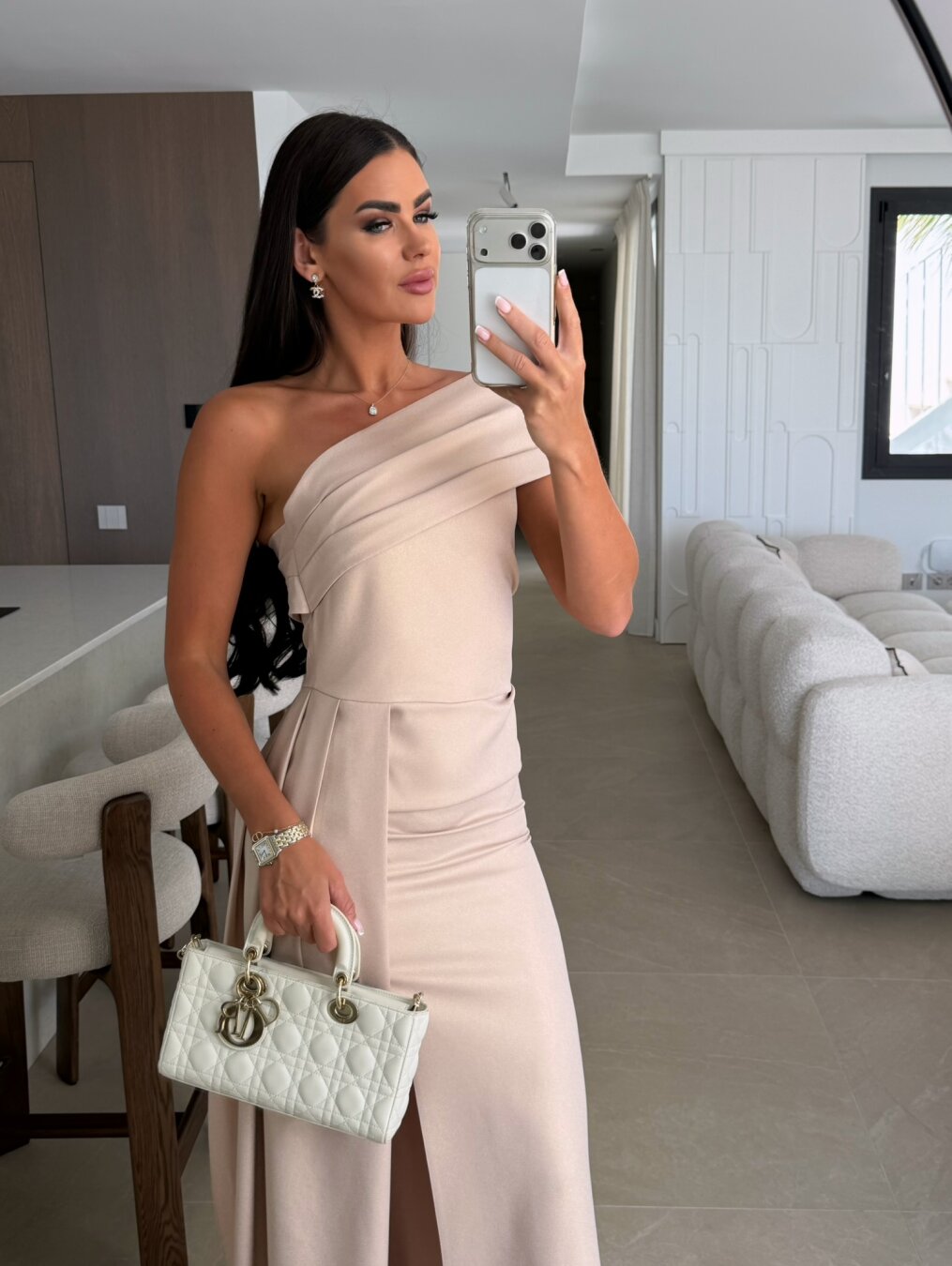 Dress Monaco Avenue beige | Varlesca
