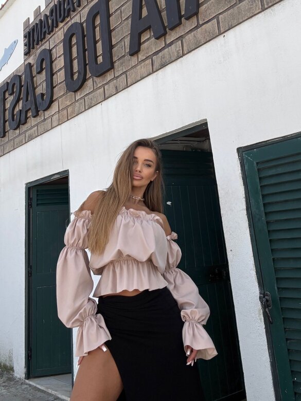 Blouse Romanza with viscose beige