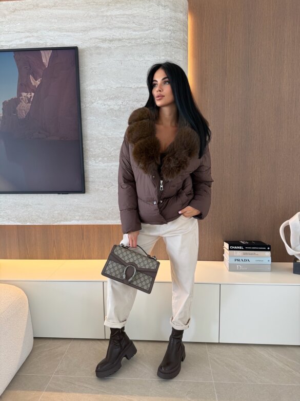 Kurtka Aleksa pikowana czekoladowa