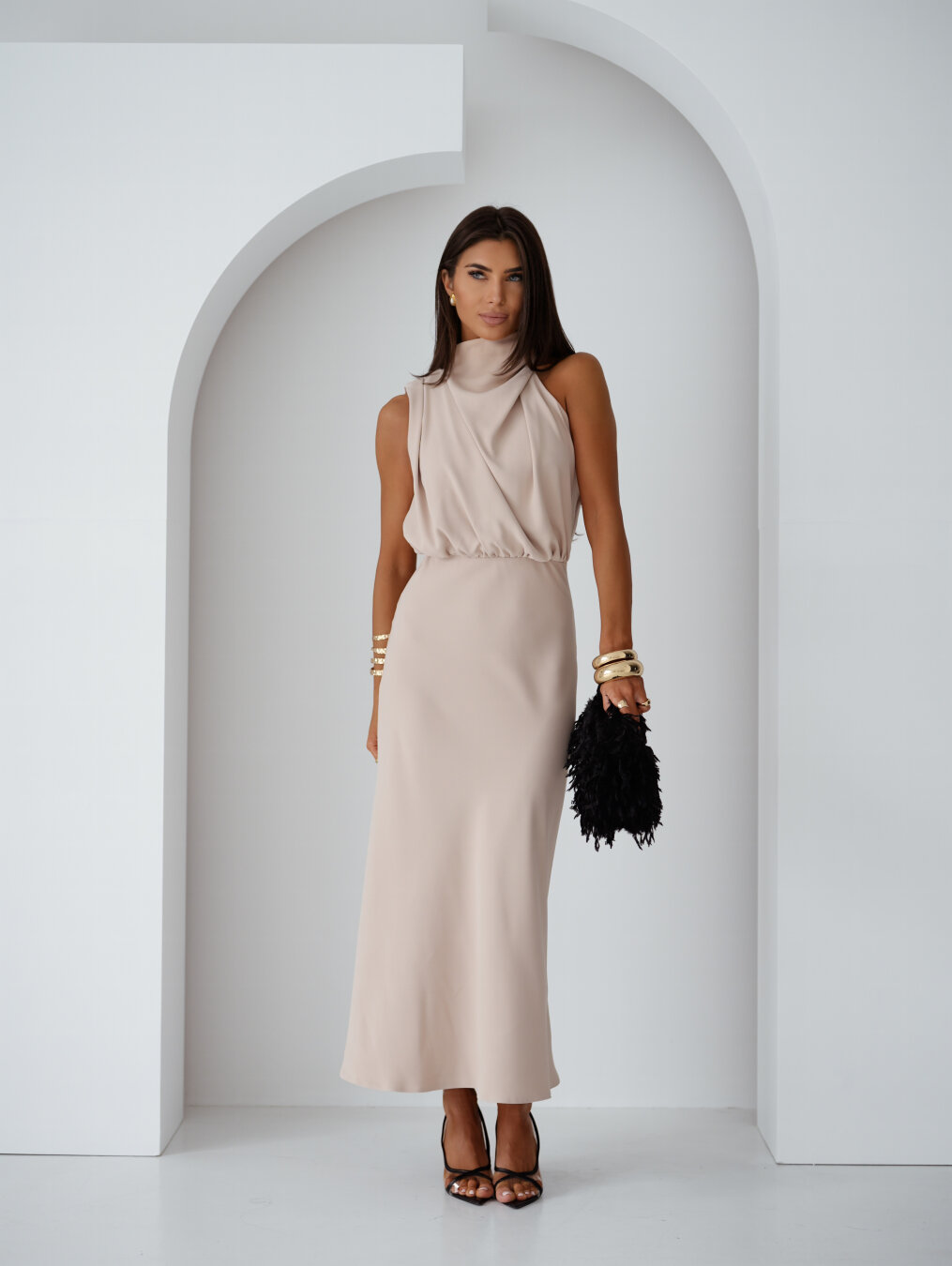 florenza maxi dress Runaway The Label - Florenza Maxi Dress in Navy
