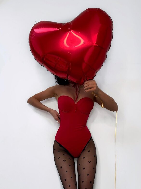 Body Feeling In Love czerwone