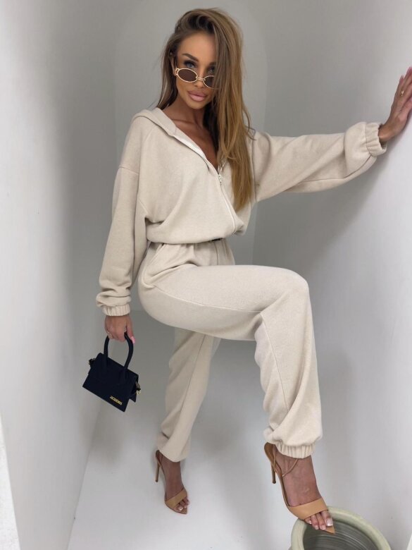 Kombinezon Lorisson z wełną jasnobeżowy 