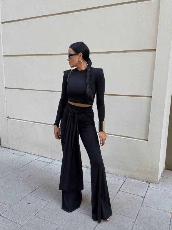 Bluzka Ridley short czarna