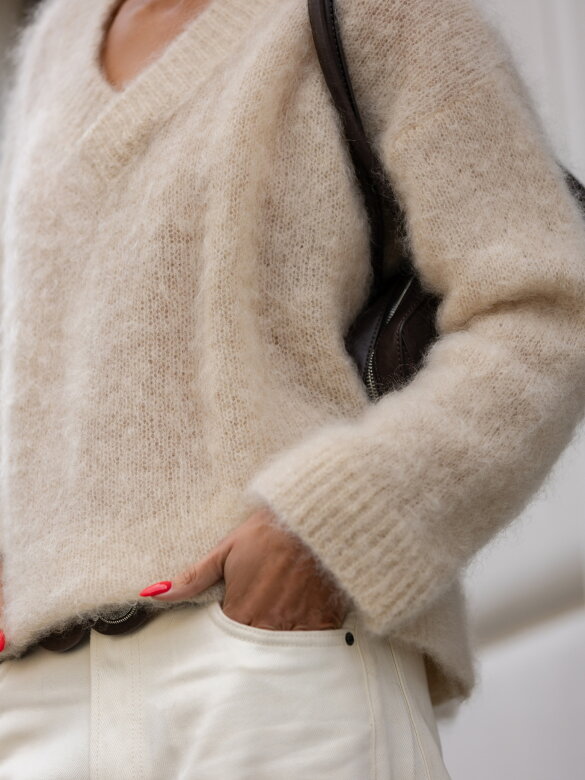 Sweter Marinna 81% moher jasnobeżowy 