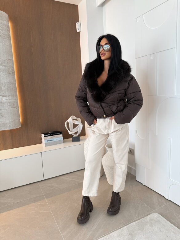 Kurtka Corvelli short czekoladowa