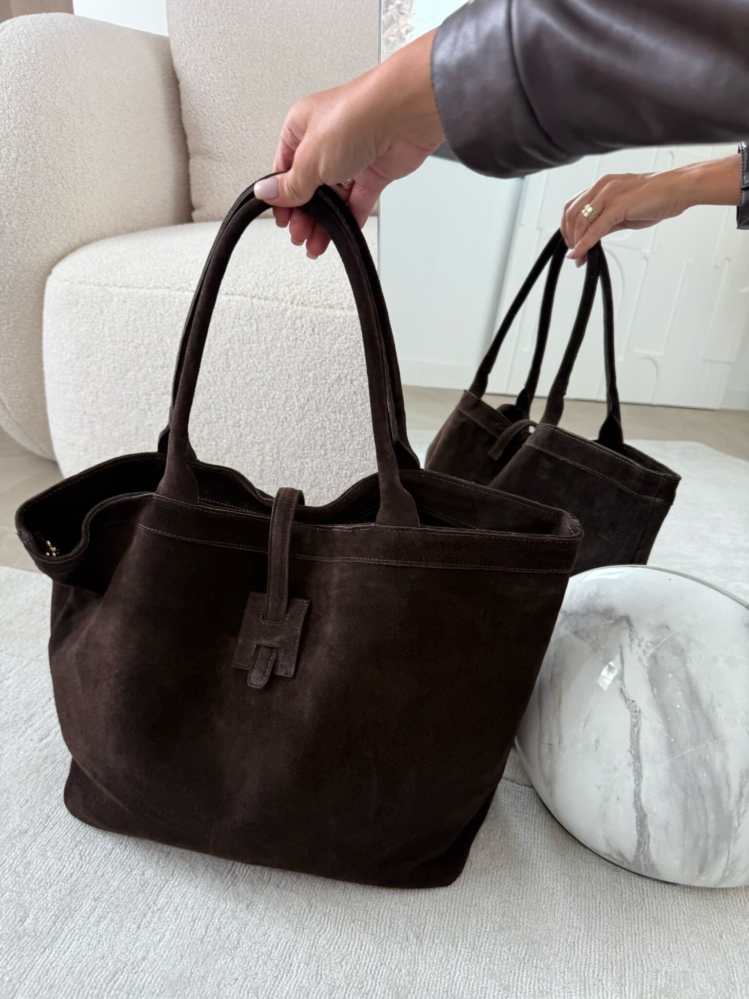 Torebka Poelle shopper zamszowa czekoladowa