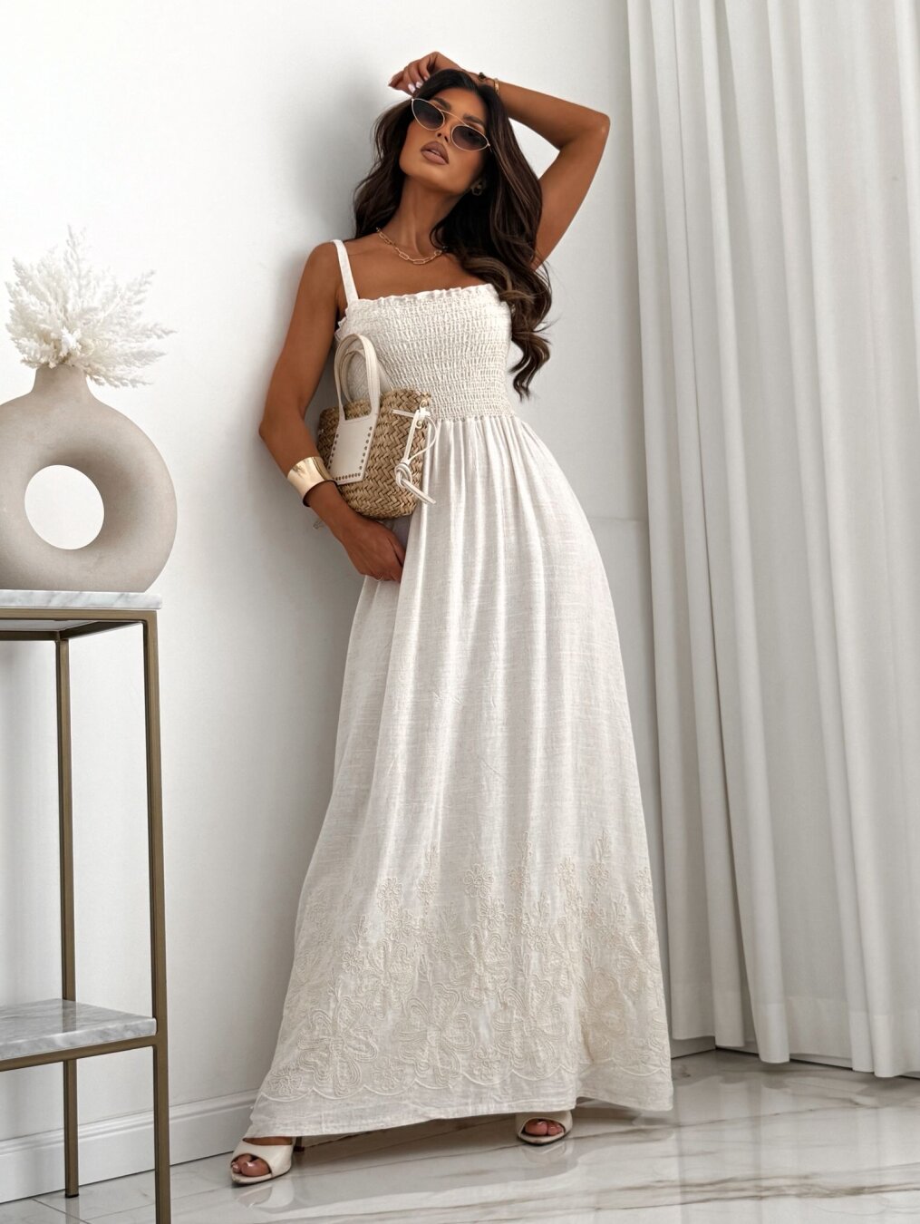 Dress Dolce Vita with cotton light beige | Varlesca Dress Dolce Vita with cotton light beige | Varlesca
