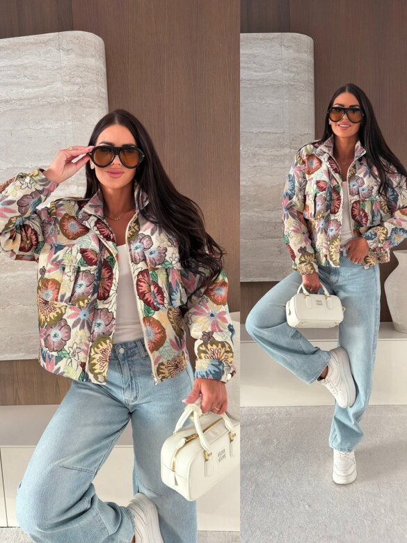 Kurtka Jardin short w kwiaty beżowa