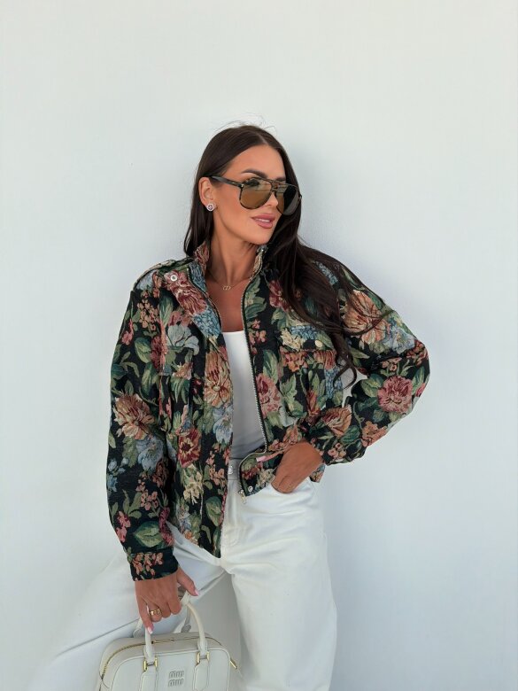 Kurtka Jardin short w kwiaty czarna