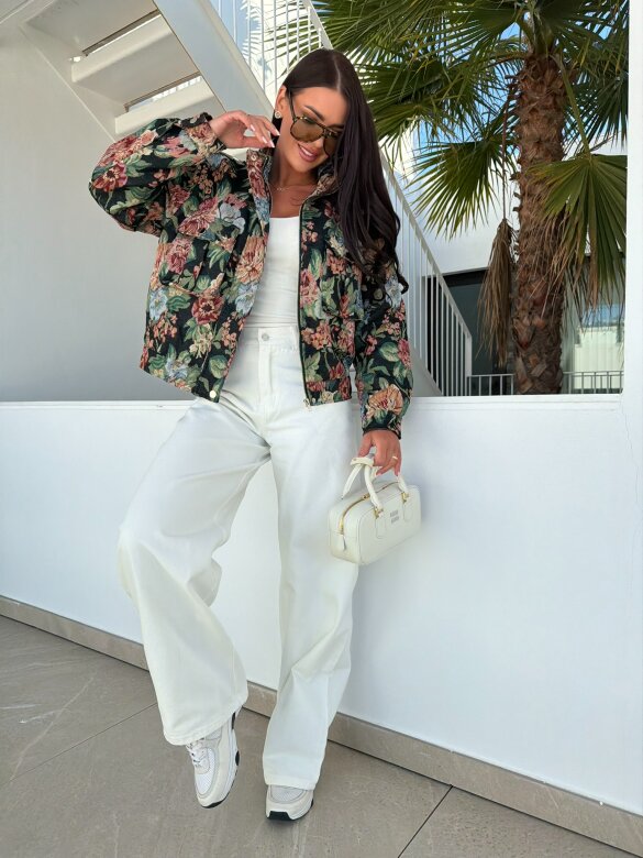 Kurtka Jardin short w kwiaty czarna