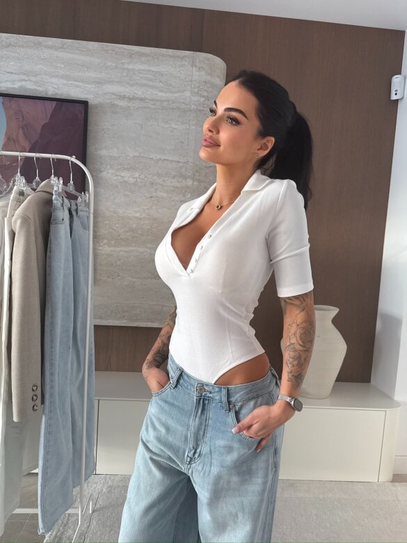 Body Jazmin z kołnierzem białe