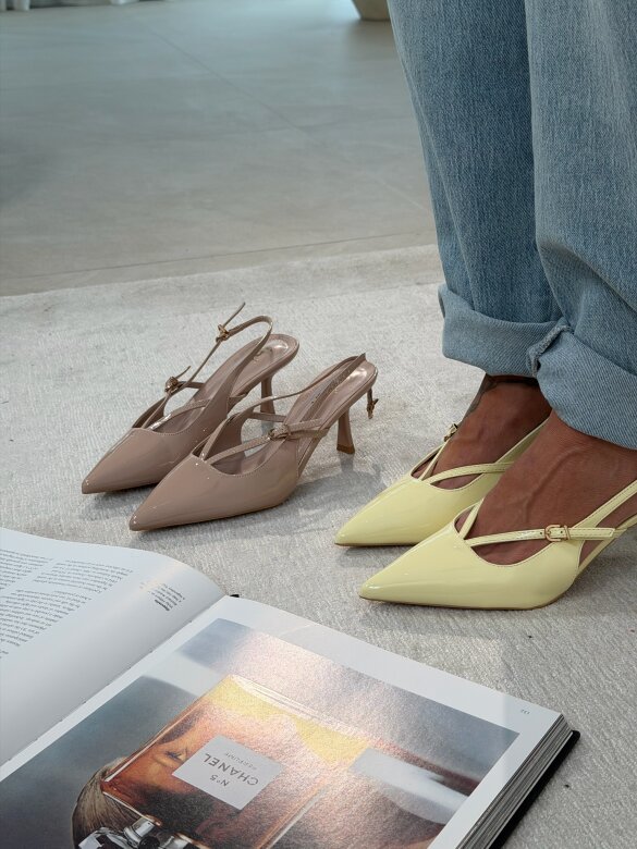 Szpilki Raffinee beżowe