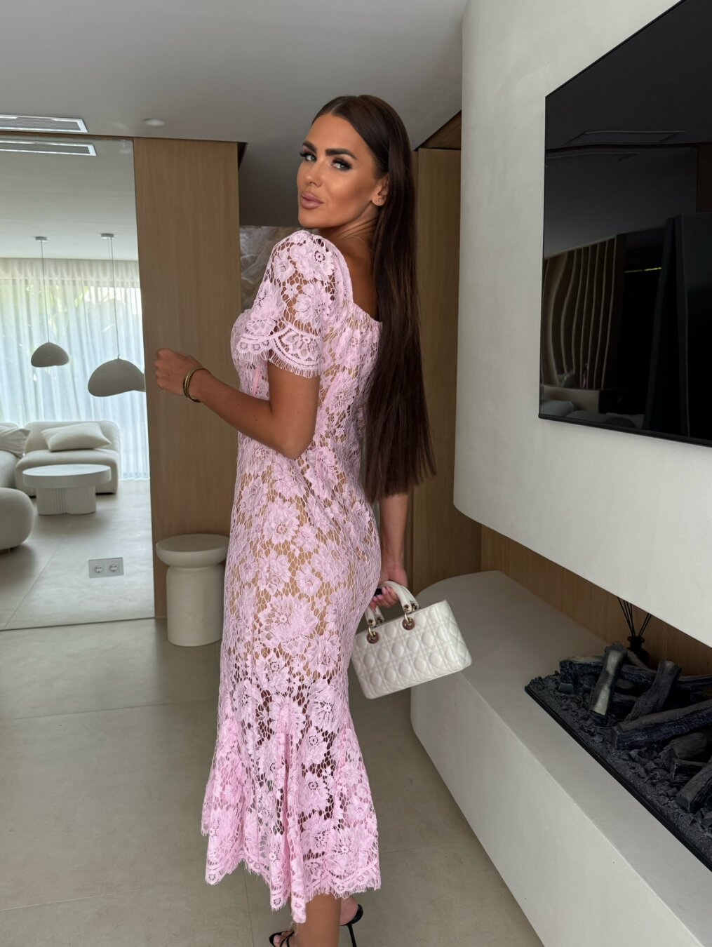 Dress Paula midi lace powder | Varlesca