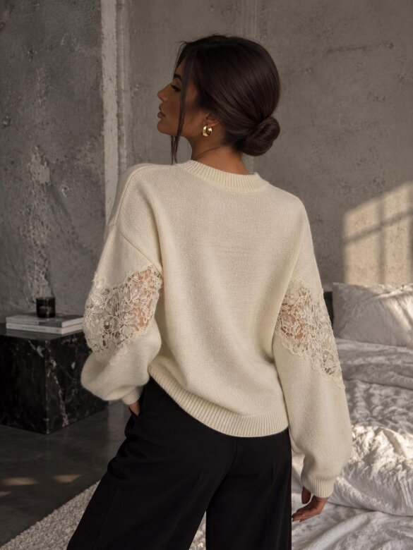 Sweter Vergazzo ecru 