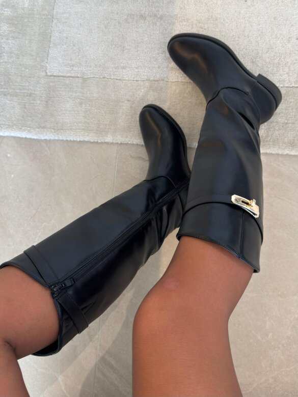 Boots Evelisse black