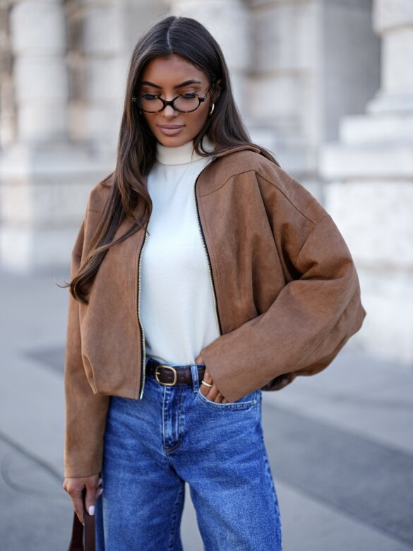 Bomberka Vesti karmelowa