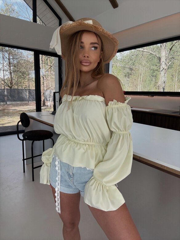 Bluzka Romanza hiszpanka z wiskozą butter yellow