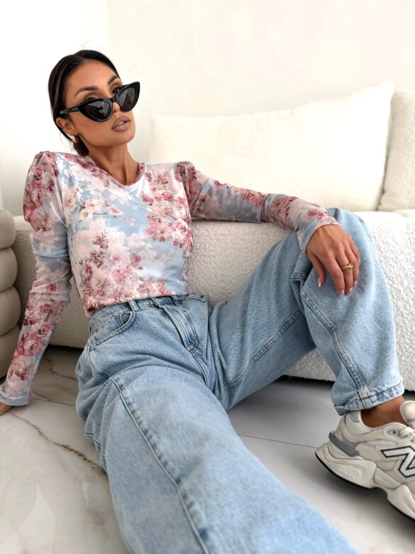 Bluzka Mary z siateczką niebiesko-pudrowa 