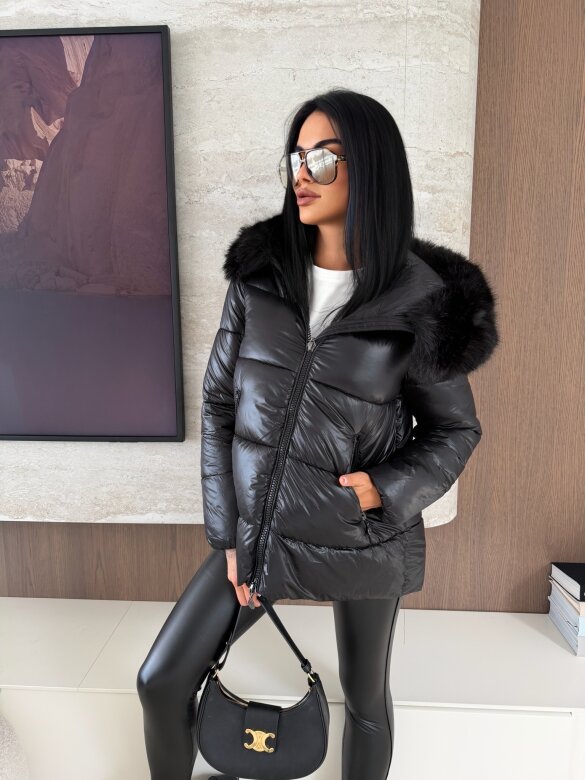 Kurtka Adelle błyszcząca czarna 