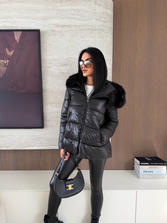 Kurtka Adelle błyszcząca czarna 