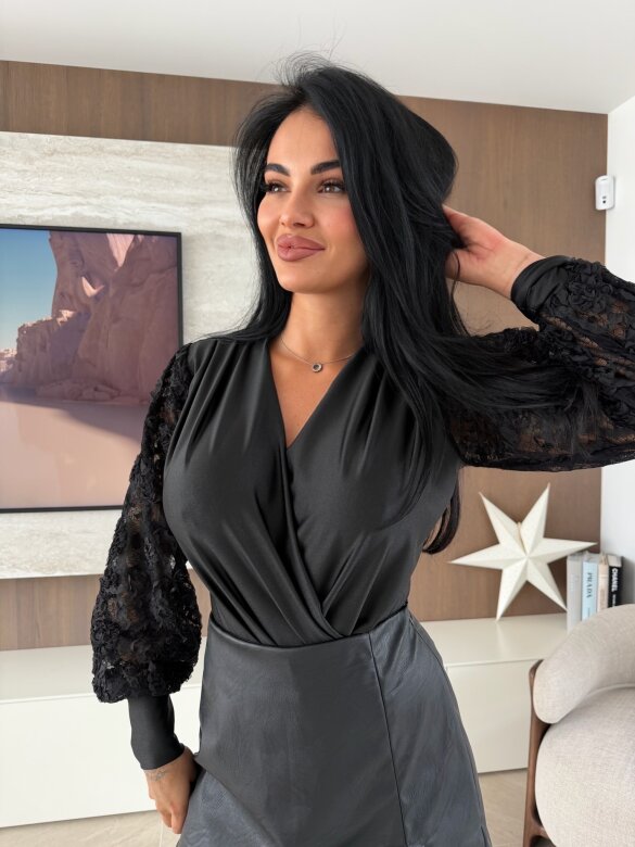 Body Celesse satynowe z koronką czarne