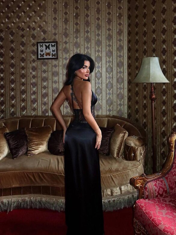 Sukienka Mysterious satynowa czarna 