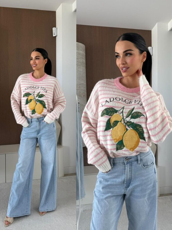 Sweter Dolce Vita w paski biało-pudrowy