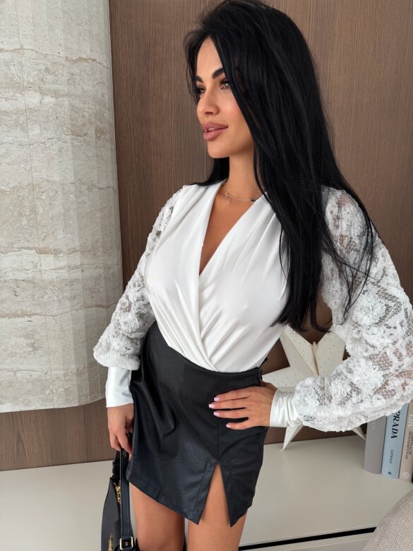 Body Celesse satynowe z koronką białe 