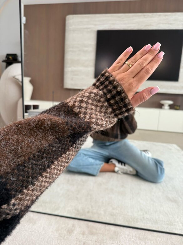 Kurtka Evania czekoladowo-czarna 