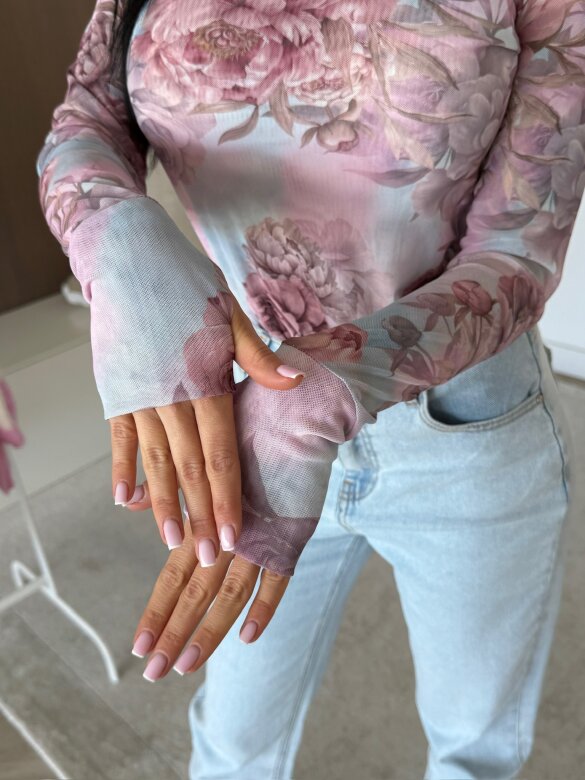 Bluzka Randy z siateczką niebiesko-pudrowa